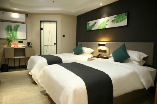 尚客优品酒店(广东清远清城区北江大桥店)