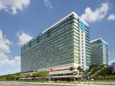 Regal Riverside Hotel