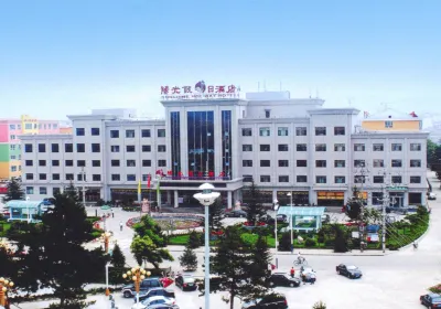 Sunshine Holiday Hotel Hotels in Longhua