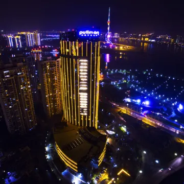 Pullman Linyi Lushang