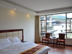 Emeishan Donghui Grand Hotel