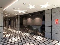 Hotel 81 Premier Hollywood