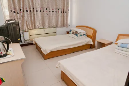 Yiyuan Jiexin Hotel Отели в г. Сиюань