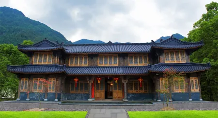 Wolongge Courtyard Отели рядом с достопримечательностью «Yang Shi Mu»