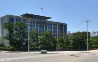 Vienna Classic Hotel (Kunming Shuntong Avenue Kunming College) Hotell i 