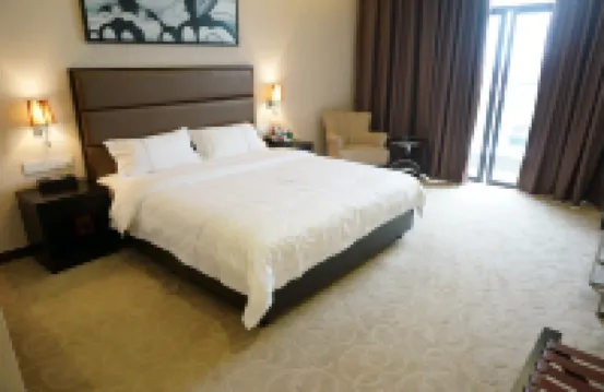 金碧灣酒店（開平百匯店）