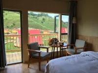 Guanshan Grassland RV Camp Hotel Hotels near Camel Bell Valley