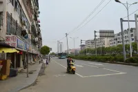 Sunshine Fashion Hotel (Nanchang University Yi Affiliated Hospital)