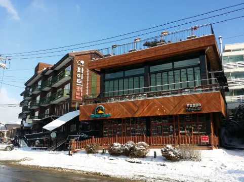 ไวท์เคบิน