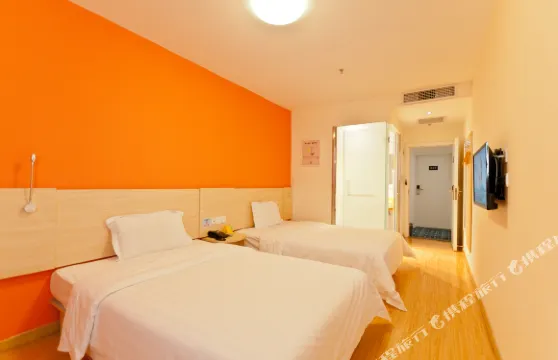 7天連鎖酒店（三河燕郊冶金路店）