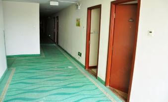 Heze Fengtianyiyue Hotel