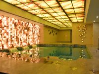 西宁福茵长乐国际大酒店 - 室内游泳池