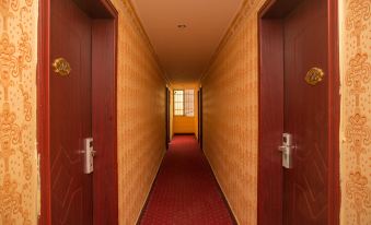 Haoting Business Hotel (Liuzhou Gangyi Middle School Fenghuangling Campus Branch)