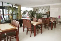 Kangping Rongpeng Hotel