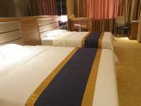 银湾酒店(广州机场路店) - 高级精选双床房