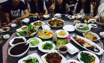 Dunhuang Heyuan Guesthouse