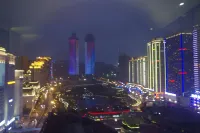 Lavande Hotel (Guiyang Huaguoyuan Songhua Subway Station) Отели в г. Гуйян