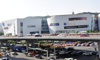 Puyiju Hotel(Xiamen SM Wushipu Metro Station)