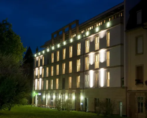 Holiday Inn Express BADEN - BADEN by IHG Hotels near Cafe Beeg