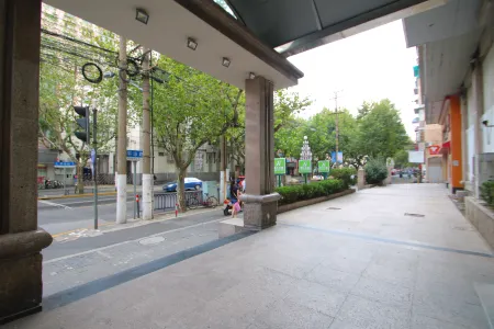 Jinjiang Inn Style ( Shanghai North Bund ) Отели рядом с достопримечательностью «Yangpu Riverside District»