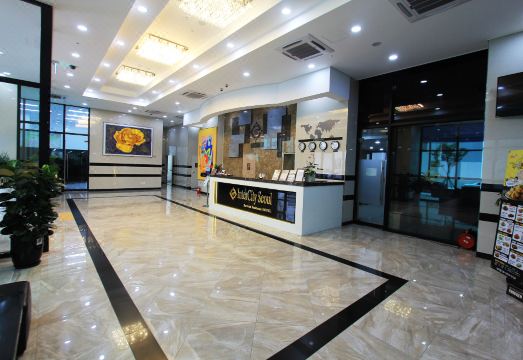 인터시티 서울 호텔 로비