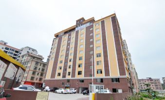 Lavande Hotel (HuizhouLongmen)