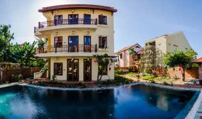 Villa Orchid Garden Riverside Hotels in Hoi An