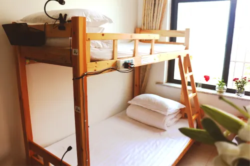 Shanghai Tuwo Youth Hostel (Hongqiao Railway Station Convention and Exhibition Center)