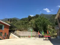 Lakeview Village - Homestays