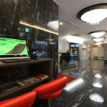Chiayi Look Hotel Отели рядом с достопримечательностью «Chiayi Shrine»