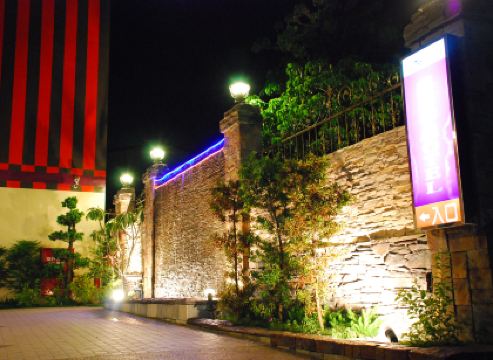 薇風時尚精品汽車旅館-屏東館