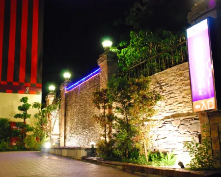 Wei Feng Motel - Pingtung Hoteles en Pingdong