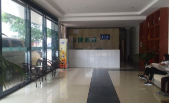 Hengxian Huashi Baijie Hotel