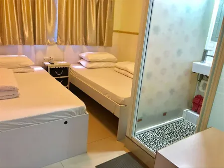 Li Cheng Guest House (Tsim Sha Tsui Station Exit H)