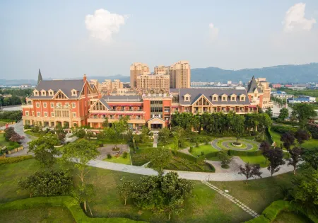 Pujiang Yinglan Hepan Hotel Отели рядом с достопримечательностью «Xilai Ancient Town»