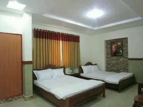 Tan Cuu Long Hotel