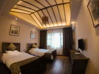 荔波古鎮石緣客棧 穿洞抗日遺址附近的飯店