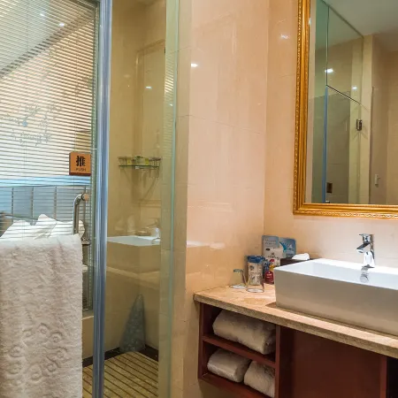 Yili River Hotel Hotels in Yining City