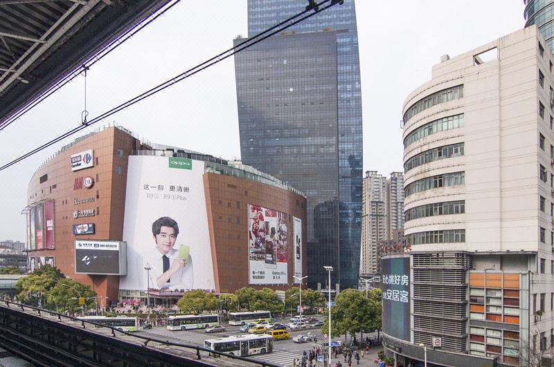 중산공원 가성비 호텔