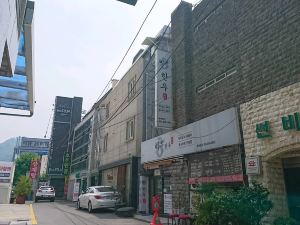 釜山陽光海岸汽車旅店