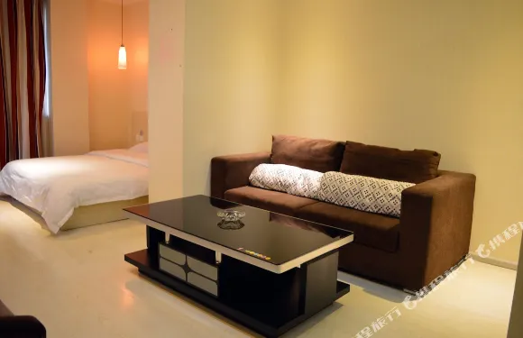 尚客優酒店（靈壽萬豪店）