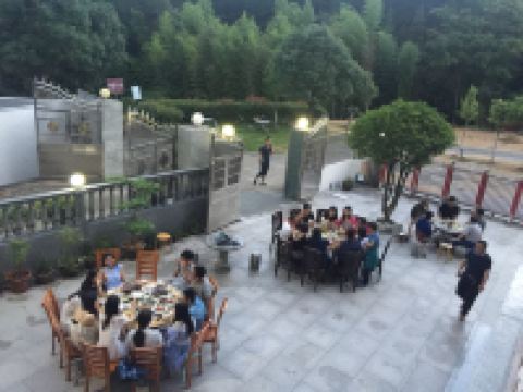 天柱山桃园山庄 - 餐厅