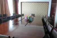 Linyi Yinbaisheng Hotel Hotels in Lintao