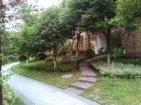 Zixing Yijia Chinese Inn