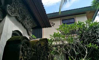 Karma Royal Sanur Hotel