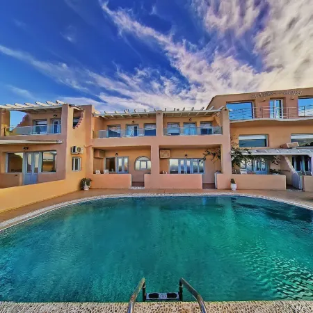 Suites of the Gods Cave Spa Hotel