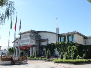 JINGBIAN ZIJINGCHENG HOTEL