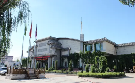 JINGBIAN ZIJINGCHENG HOTEL Отели рядом с достопримечательностью «The Wave Valley Scenic Area»
