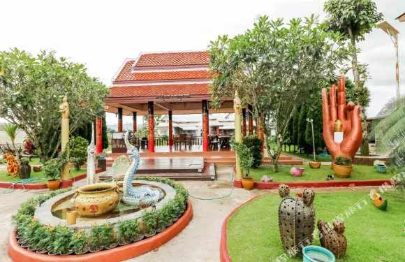 韋安巴寶360號奈達酒店