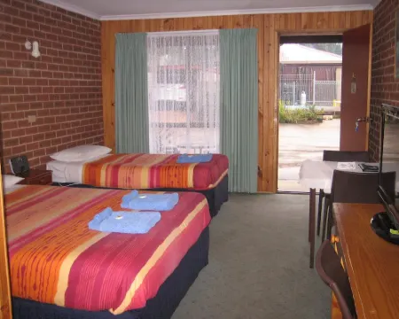Orbost Country Road Motor Inn オーボストのホテル